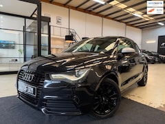 Audi A1 - 1.2 TFSI Dealer Onderhouden Stoelverwarming Bluetooth Parkeersensoren