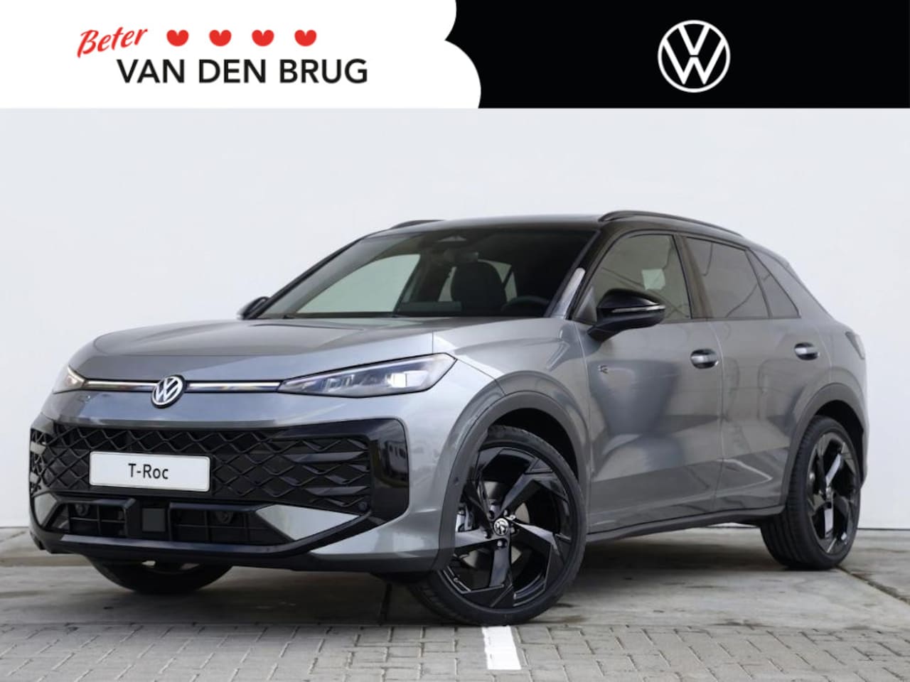 Volkswagen T-Roc - R-Line First Edition 1.5 eTSI 110 kW / 150 PK SUV | Panoramadak | Matrix LED | Black Style - AutoWereld.nl