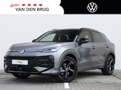 Volkswagen T-Roc - R-Line First Edition 1.5 eTSI 110 kW / 150 PK SUV | Panoramadak | Matrix LED | Black Style