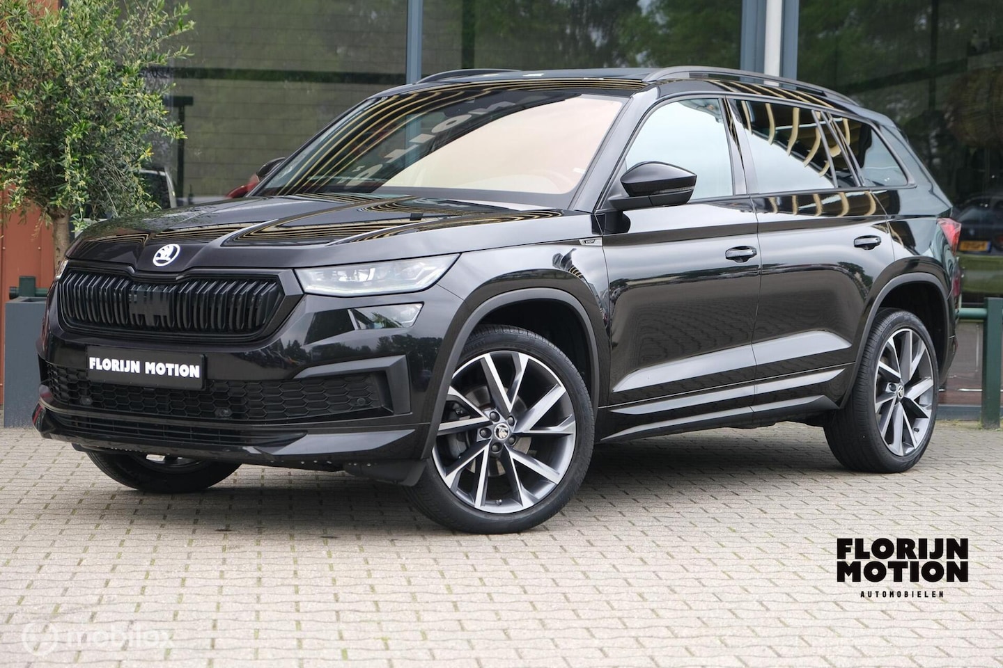 Skoda Kodiaq - 1.5 TSI Sportline Business | Led | Canton Audio | Facelift | Elec stoelen | CarPlay | Crui - AutoWereld.nl