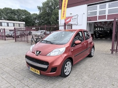 Peugeot 107 - 1.0 12V 68PK XS Automaat 5D