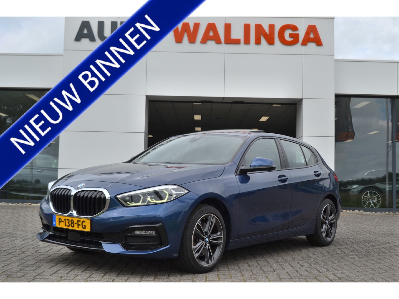 BMW 1-serie - 118i Automaat | Sportline | Carplay | Panoramadak | Dealeronderhouden. - AutoWereld.nl