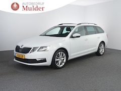 Skoda Octavia Combi - 1.5 TSI Greentech Business Edition | Trekhaak | Cruise | Navi | Carplay | PDC |