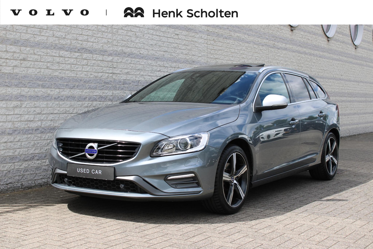 Volvo V60 - 2.0 T4 Business Sport | Luxury Line | Glazen Schuif/Kanteldak | Lederen Bekleding | Trekha - AutoWereld.nl