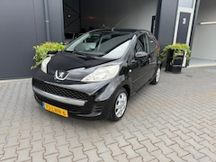 Peugeot 107 - 1.0-12V XS
