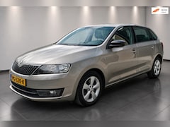 Skoda Rapid Spaceback - 1.2 TSI Greentech Elegance station Navigatie Cruise