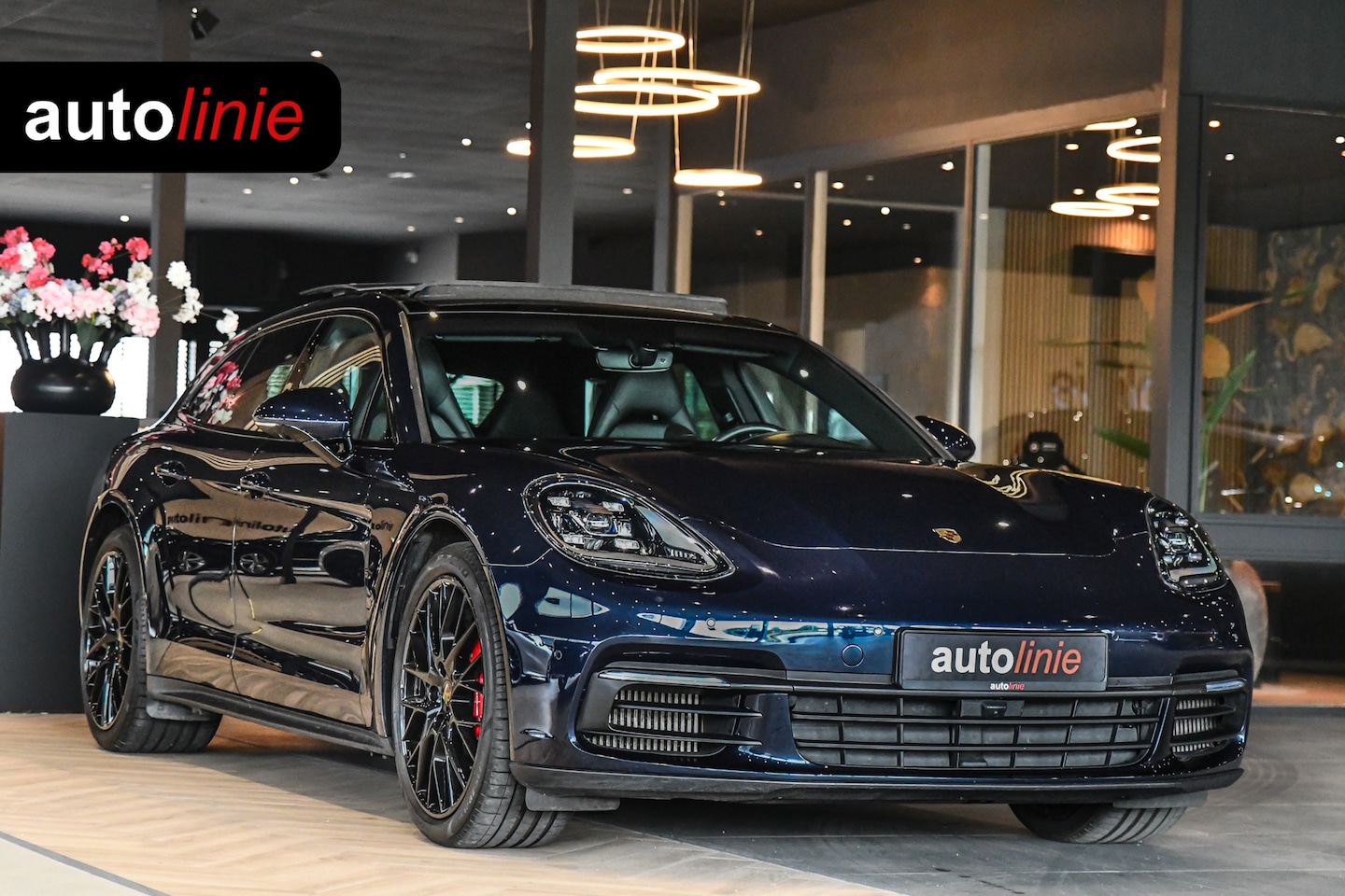 Porsche Panamera Sport Turismo - 2.9 4 E-Hybrid 2.9 4 E-Hybrid, Sport Chrono, Rear Entertainment, Luchtvering, Softclose, Pano, 360, HUD, - AutoWereld.nl