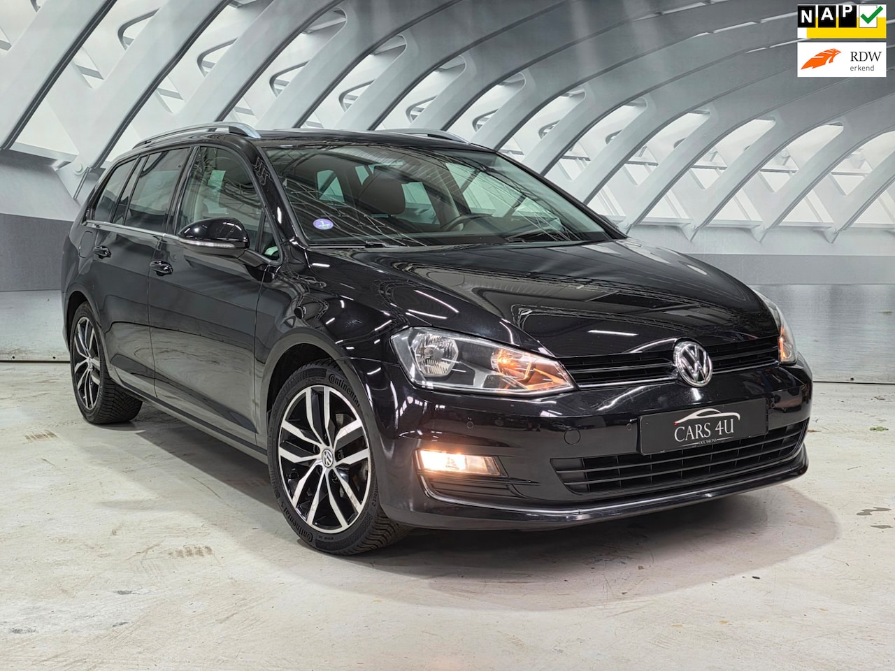 Volkswagen Golf Variant - 1.2 TSI Highline camera half leer - AutoWereld.nl