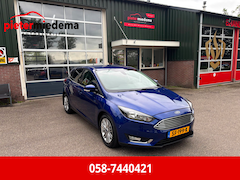 Ford Focus - 1.0 Titanium / Nieuwe Distributieriemset