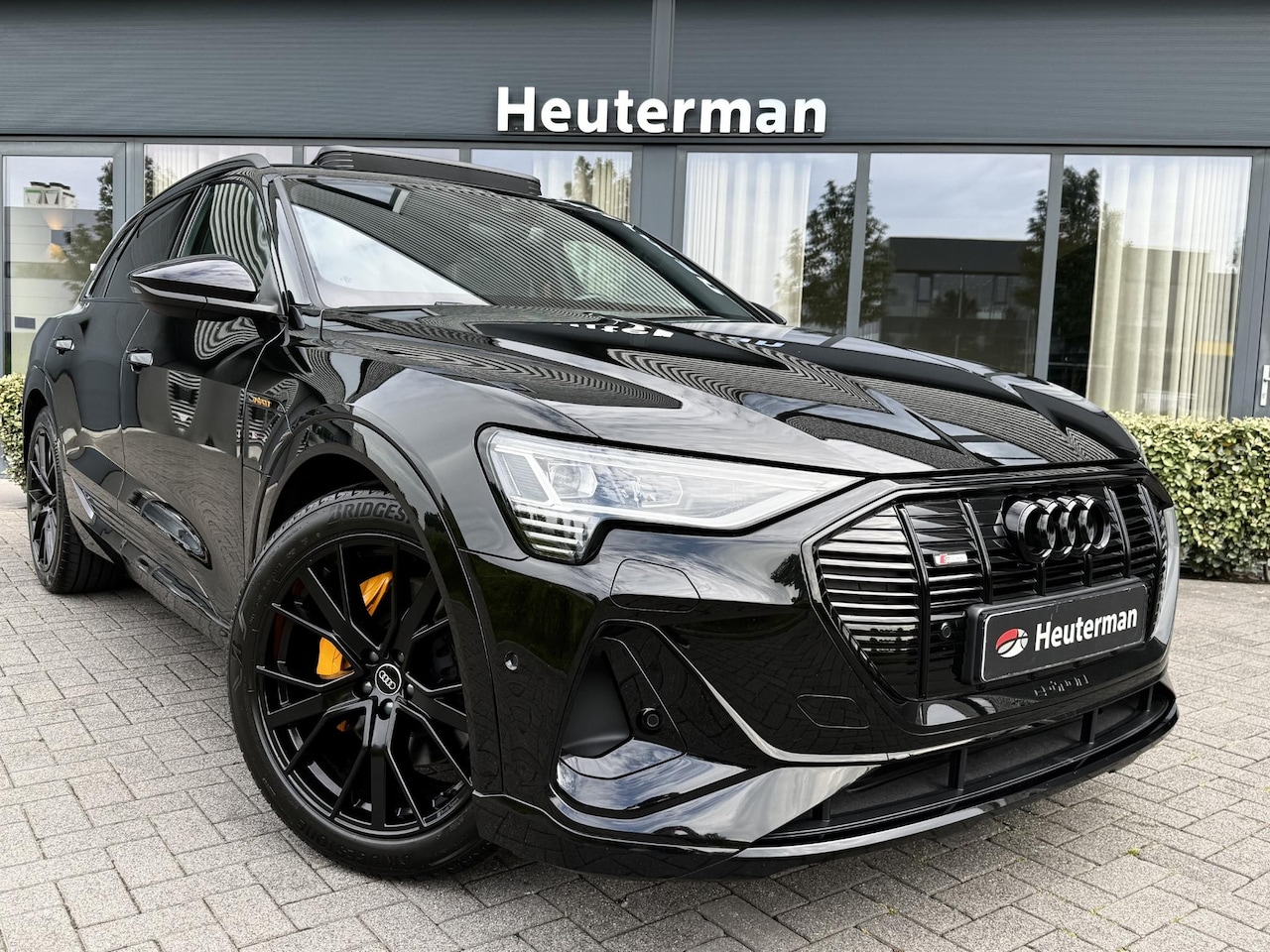 Audi e-tron - E-tron 50 S Line Black Ed./Pano/B&O/95%SOH - AutoWereld.nl