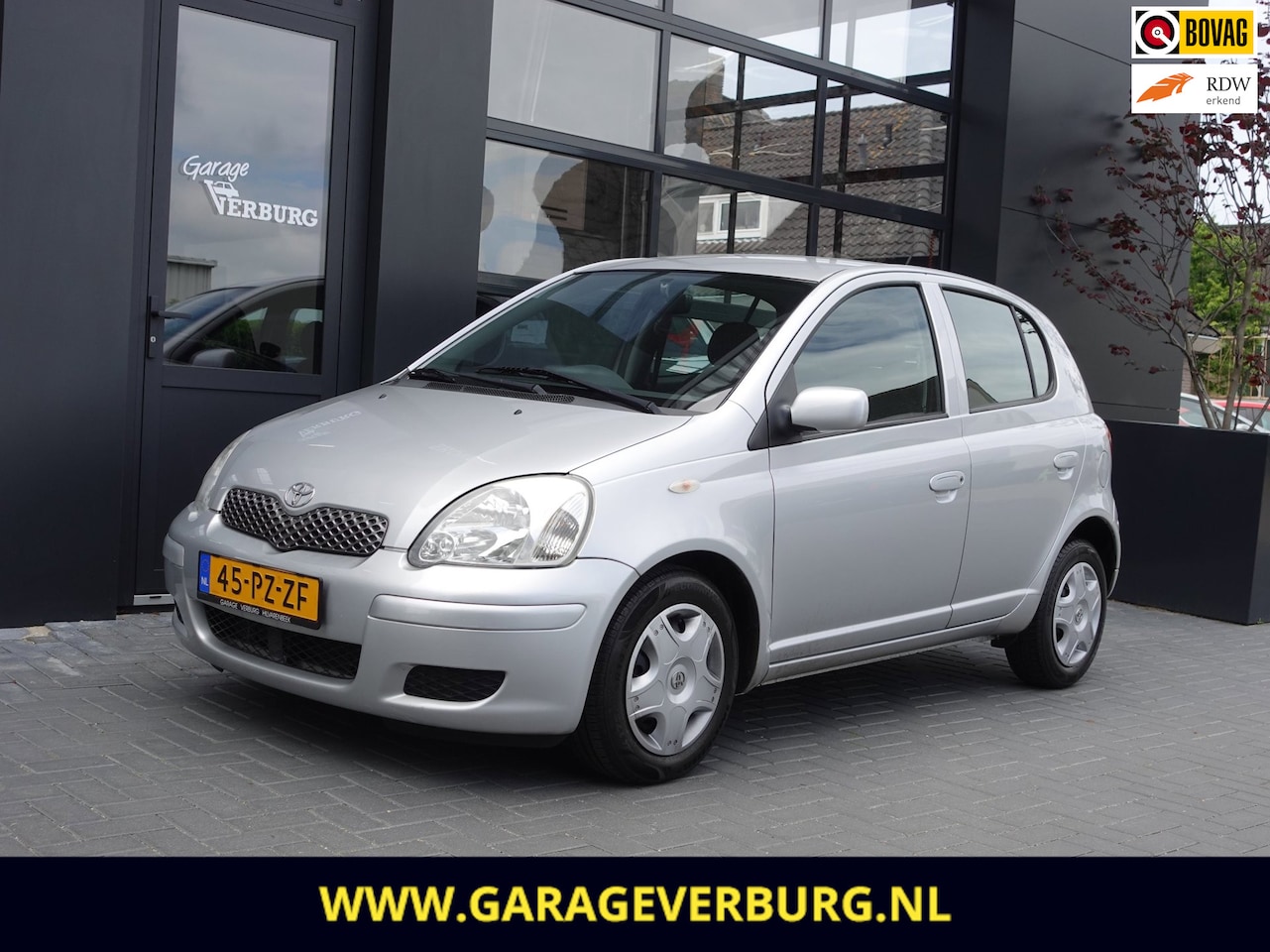 Toyota Yaris - 1.3 VVT-i Automaat (Airco) UNIEK - AutoWereld.nl