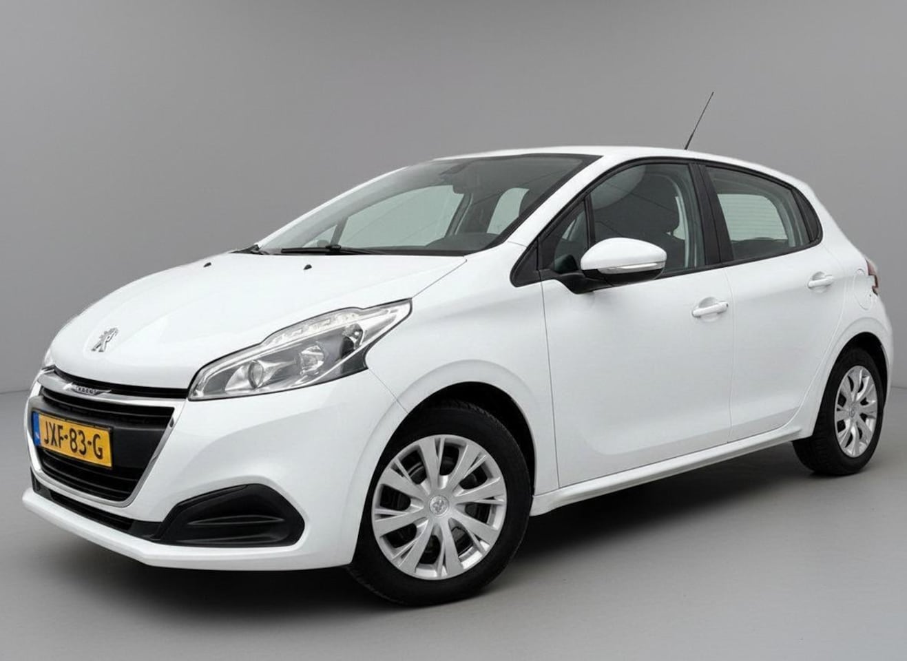 Peugeot 208 - 1.2 Cruise 5 Drs Airco Led MF Stuur 2018 Aux Mp3 Eerste Eigenaar 121345 KM Gereden - AutoWereld.nl