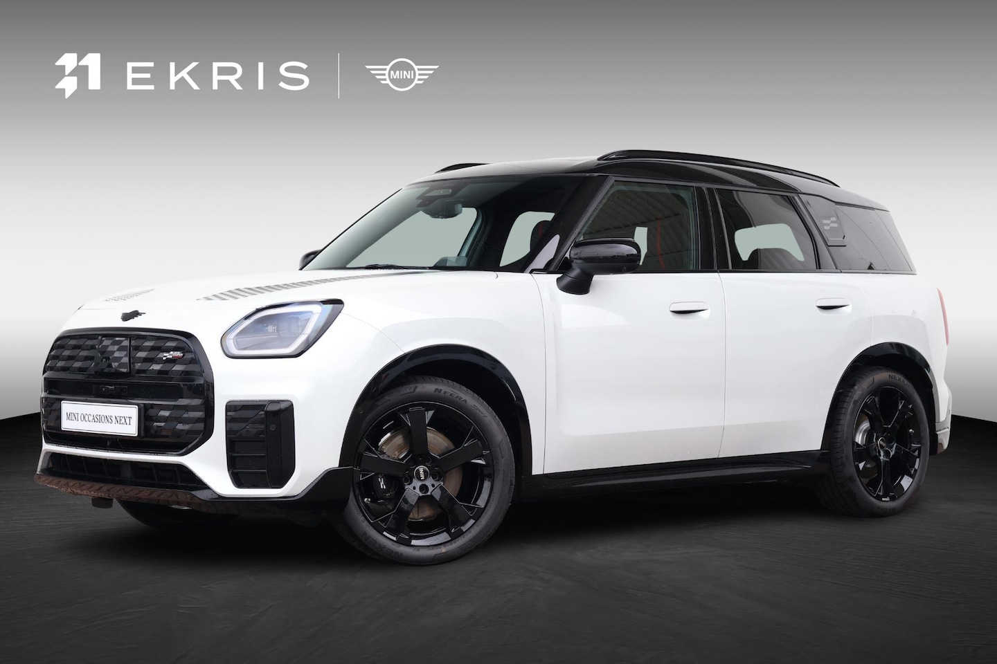MINI Countryman - E John Cooper Works XL 66.5 kWh Comfort Access / Stuurwielrand verwarmd / Panoramadak / Ha - AutoWereld.nl