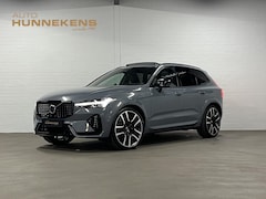 Volvo XC60 - 2.0 T8 Plug-in hybrid AWD Ultimate Dark *SOH 97%* Luchtvering | Trekhaak | Open dak | Bowe