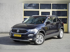 Volkswagen T-Roc - 1.5 TSI 150PK Style Business BJ2021 Lmv 16" | Led | Pdc | Elek. achterklep | Trekhaak | Ap