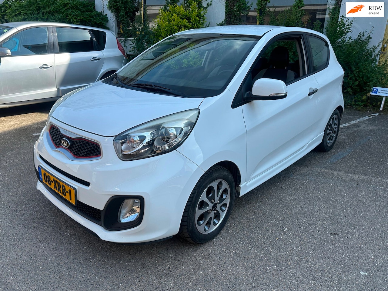 Kia Picanto - 1.0 CVVT R-SportbyKia/ Goed onderhouden/ Airco - AutoWereld.nl
