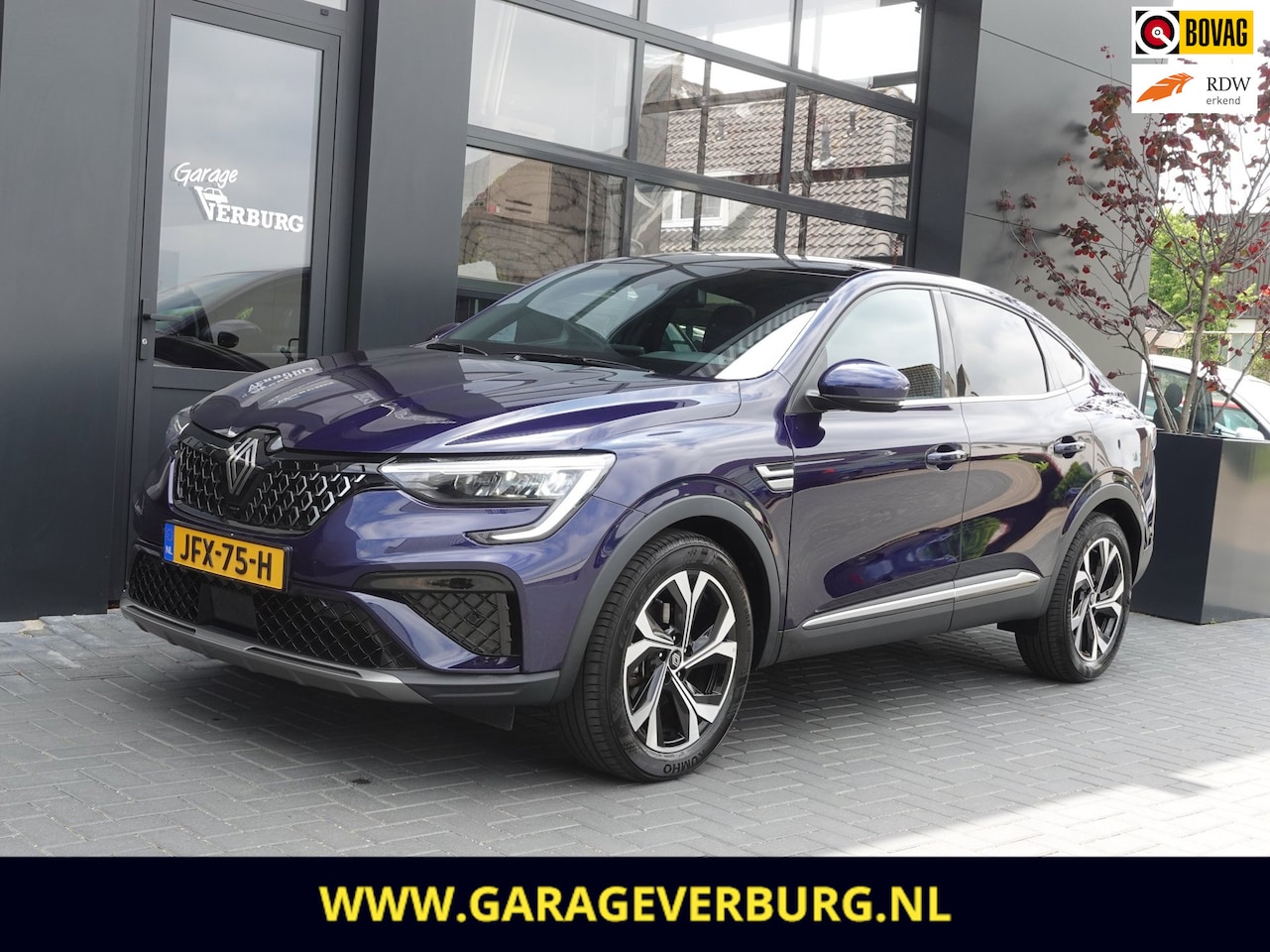 Renault Arkana - 1.6 E-Tech Hybrid 145 R.S. Line (Navi,Camera,1/2 Leer,Zonnedak,Draadloos laden,PDC,Dodehoe - AutoWereld.nl