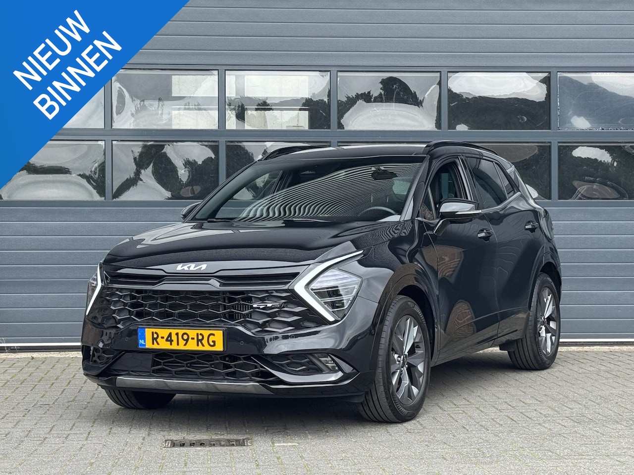 Kia Sportage - 1.6 T-GDI HYBRID GT-PLUSLINE I AUTOMAAT I SCHUIF/KANTELDAK I HARMAN KARDON I LEDEREN BEKLE - AutoWereld.nl