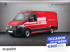 Volkswagen Crafter - 35 2.0 TDI L3H2 Highline 140 PK | Trekhaak | Imperiaal | Parkeercamera | Leder | LED kopla