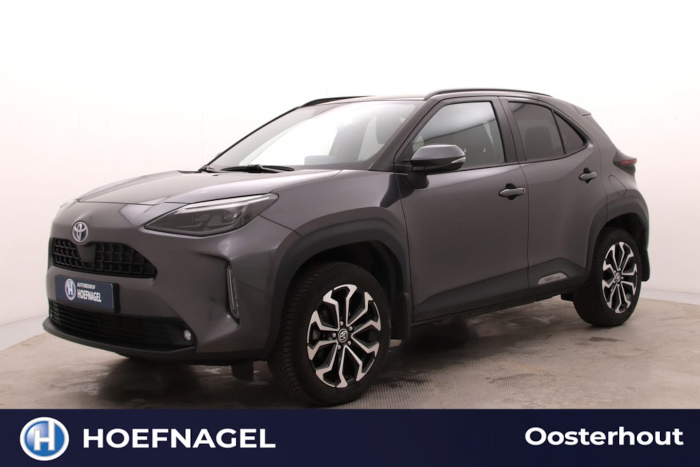 Toyota Yaris Cross - 1.5 Hybrid Executive | Automaat | Adaptive Cruise | Panoramadak | HUD | CarPlay | Camera | - AutoWereld.nl