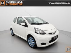 Toyota Aygo - 1.0-12V COMFORT NAVI, AIRCO, CENTR VERGRENDELING