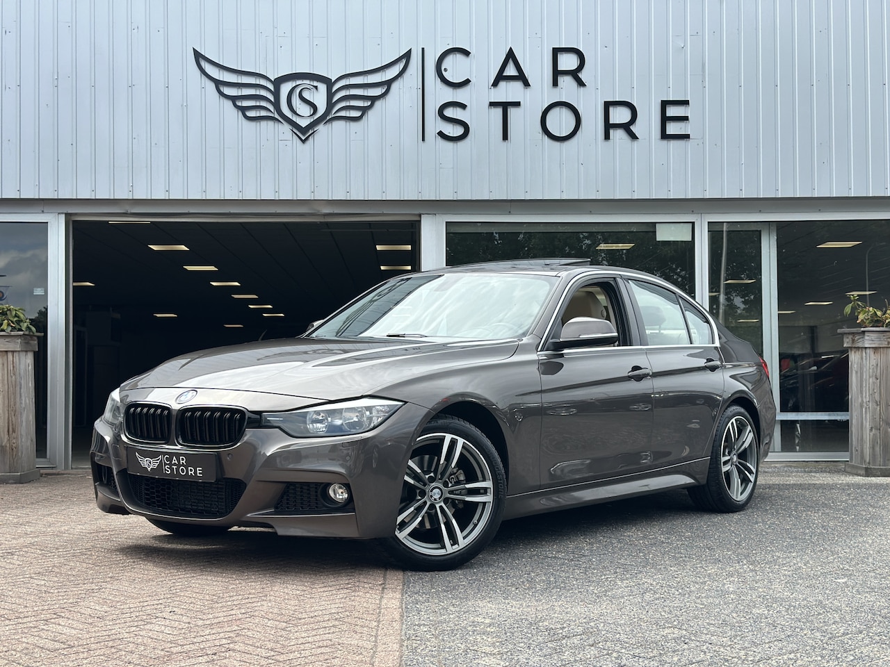 BMW 3-serie - 328i xDrive |SCHUIFDAK|CAMERA|MEMORY|LEDER|PDC|LM VELGEN 18'' - AutoWereld.nl