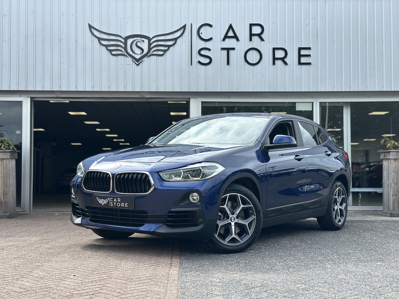 BMW X2 - sDrive20i High Executive Edition |CAMERA|CLIMA|SFEERVERL.|LM VELGEN 18''|LED|CRUISE|STOEL - AutoWereld.nl
