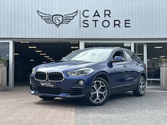 BMW X2 - sDrive20i High Executive Edition |CAMERA|CLIMA|SFEERVERL.|LM VELGEN 18''|LED|CRUISE|STOEL