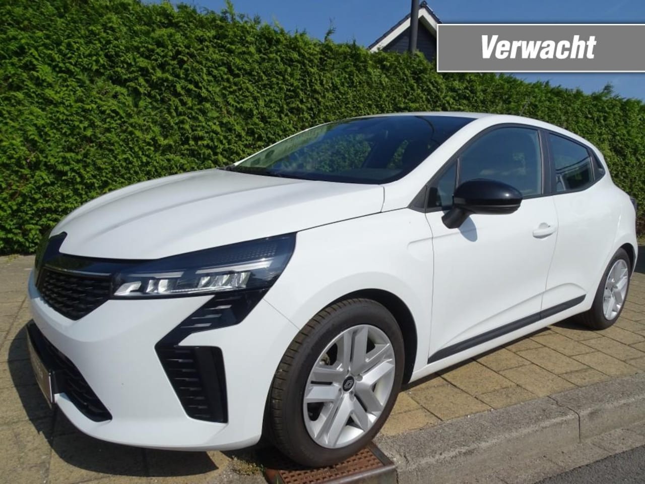 Renault Clio - 1.6 E-TECH FULL Hybride-Aircoclim-usb-aux-carplay-lane-assist - AutoWereld.nl