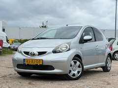 Toyota Aygo - 1.0-12V +/ AIRCO/ VELGEN/ ZUINIG