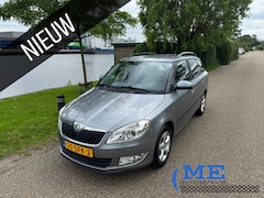 Skoda Fabia Combi - 1.2 TSI Tour|Airco|trekhaak|navi