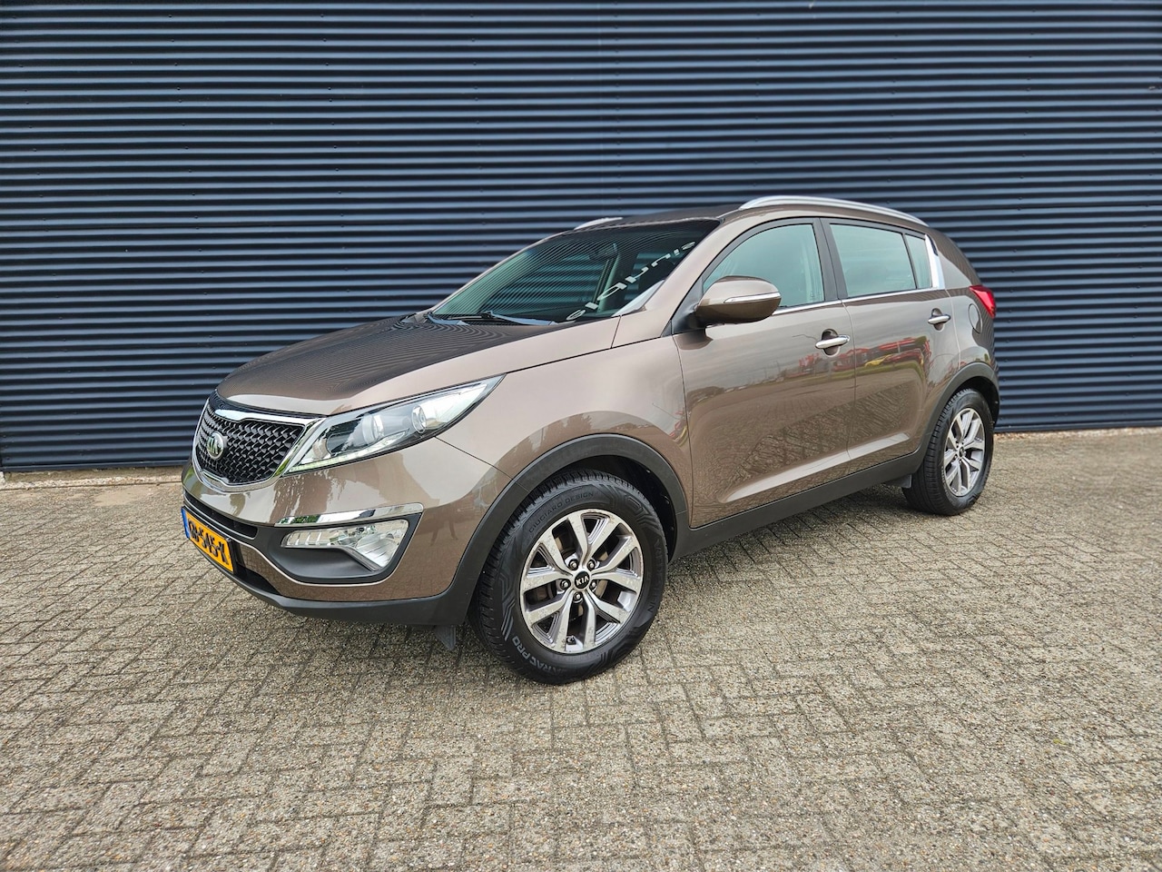Kia Sportage - - 1.6 BusinessLine | CRUISE | CAM | NAVI | PDC! - AutoWereld.nl