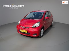 Toyota Aygo - 1.0-12V Now NIEUW KOPPELING I APK TOT JULI 2027 I