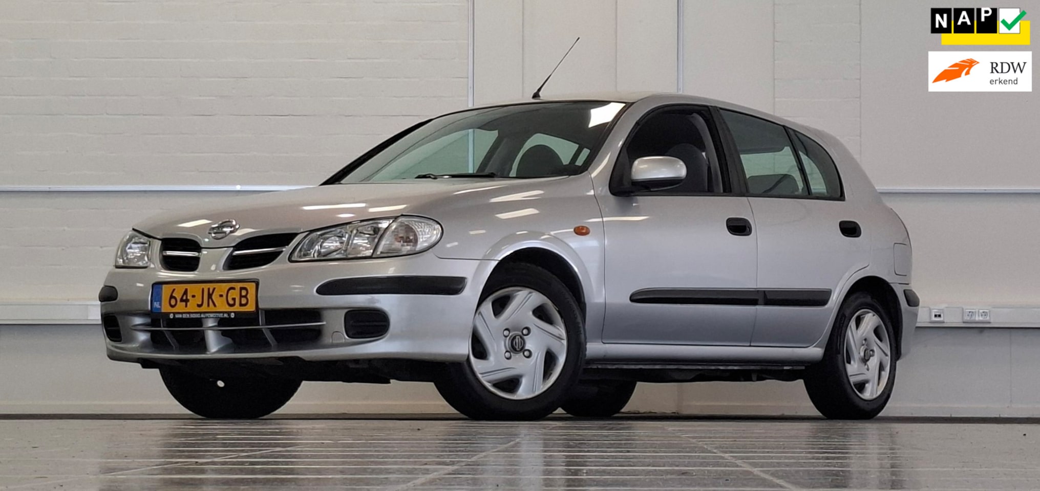 Nissan Almera - 1.8i 16V Comfort Automaat Airco Trekhaak Garantie APK 19-03-2027 - AutoWereld.nl