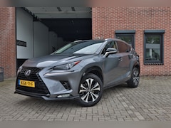 Lexus NX - 300h AWD Executive Line Stoel verw, Lane assist, Cr, PDC, Camera