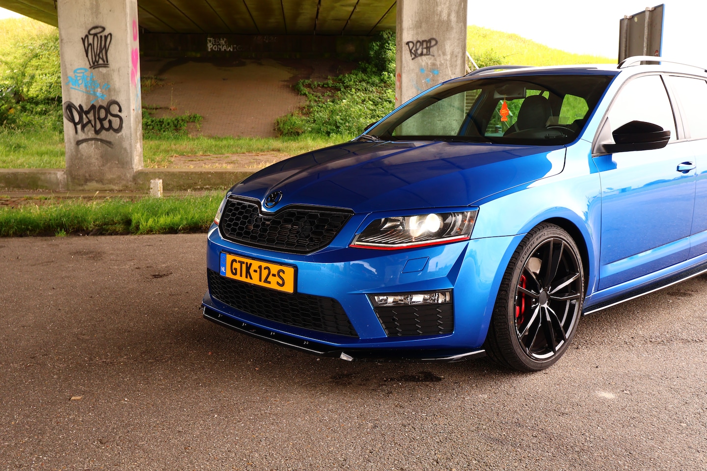 Skoda Octavia Combi - 2.0 TSI RS - AutoWereld.nl