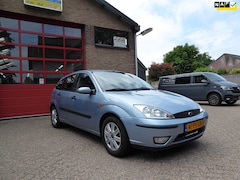 Ford Focus - 1.6-16V Futura