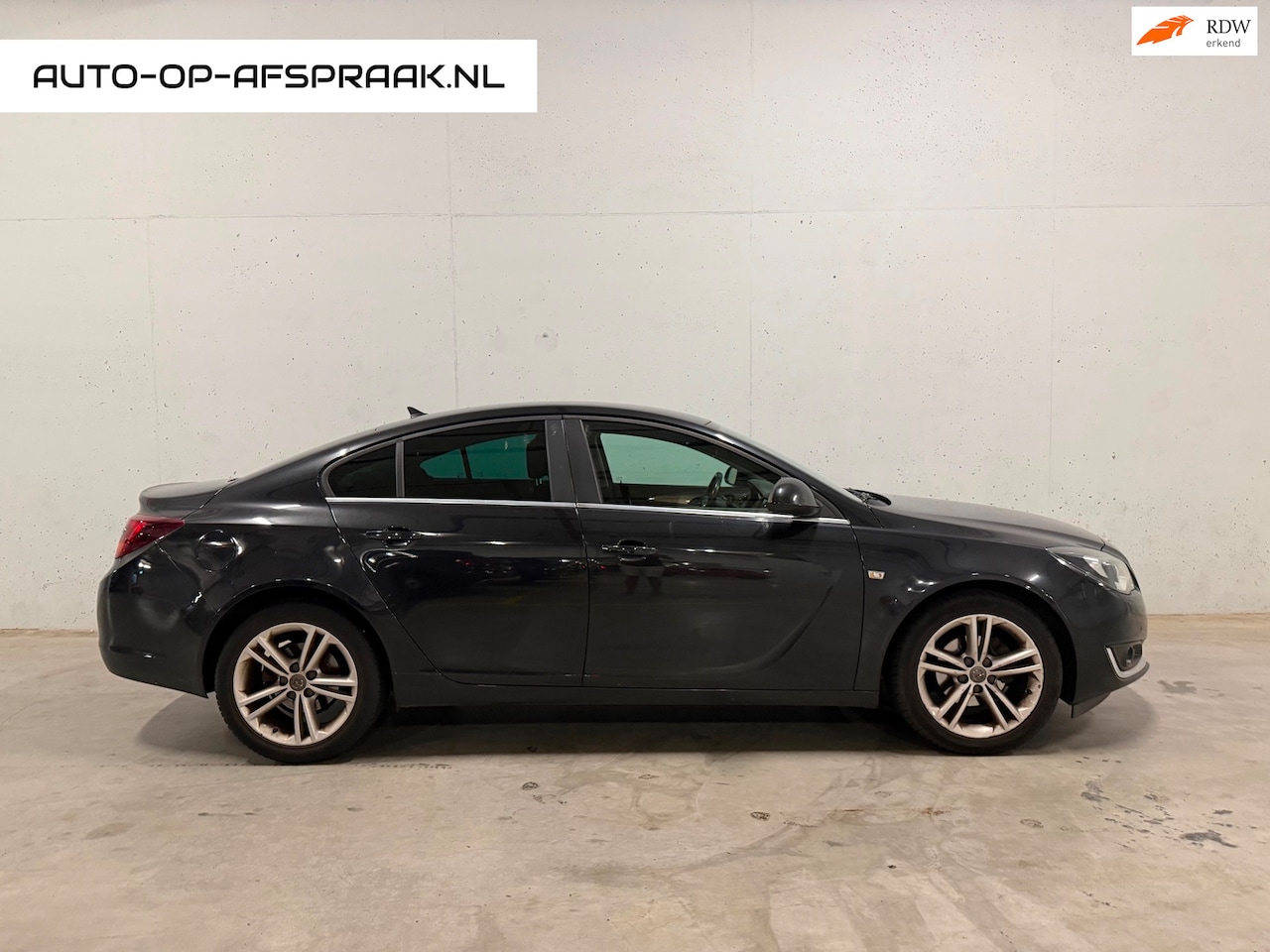 Opel Insignia - 1.4 T EcoFLEX Business+ Navi Clima Cruise Stoelv. - AutoWereld.nl