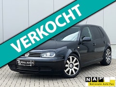 Volkswagen Golf - 1.6 Highline | NAP | VOL LEER | Stoelverwarming | Climate Control |