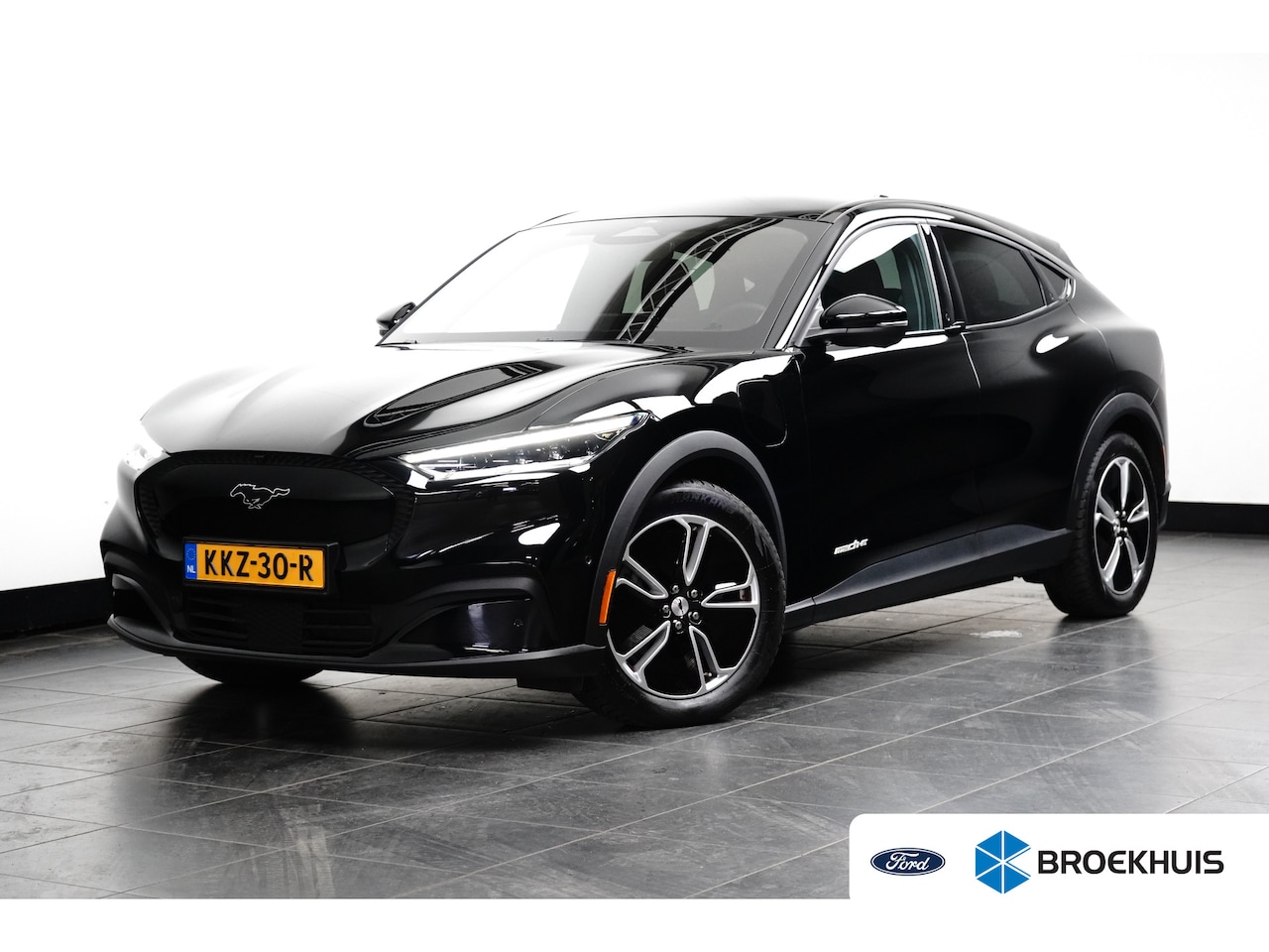 Ford Mustang Mach-E - RWD 75 kWh | Pano-dak | B&O audio | 360 Camera | Elektr. Klep | Memory Stoel | Leder | Sta - AutoWereld.nl