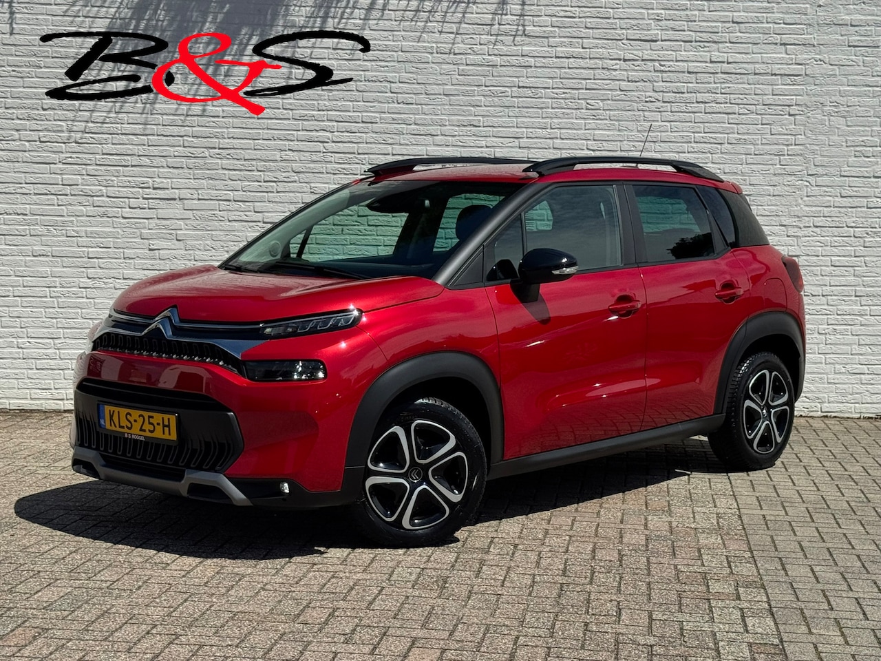 Citroën C3 Aircross - 1.2 PureTech Feel Airco Navi Carplay Clima All-season banden - AutoWereld.nl