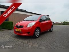 Toyota Yaris - 1.0 VVTi Terra