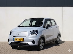 Leapmotor T03 - Design 37.3 kWh Panoramadak, lichtmetalen velgen, all-season-banden, dealer o.h., nog 1.5 jaar garantie