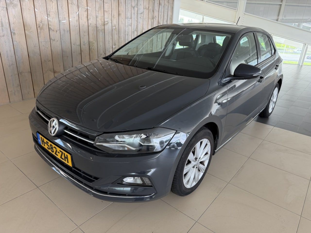 Volkswagen Polo - 1.0 TSI Highline 1.0 TSI Highline - AutoWereld.nl