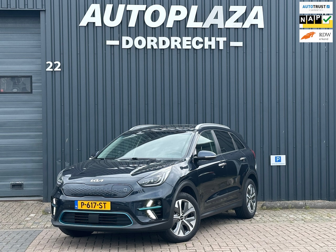 Kia e-Niro - ExecutiveLine 64 kWh|Fase 3|SOH93%|Pano|Cam| - AutoWereld.nl
