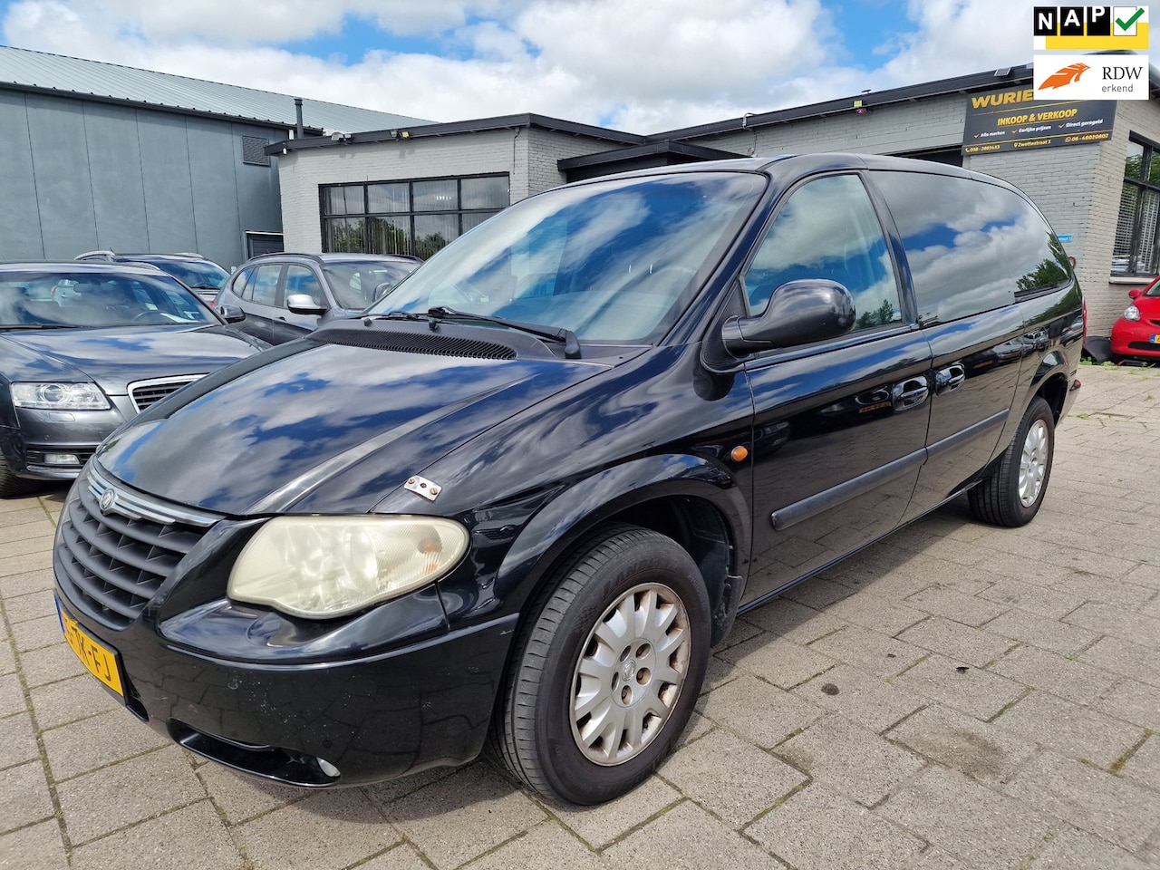 Chrysler Grand Voyager - 08/Uitvaart Auto/Apk 05-12-2026 - AutoWereld.nl
