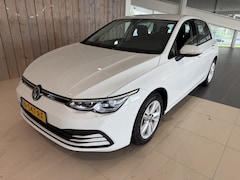 Volkswagen Golf - 1.0 eTSI Life Bns
