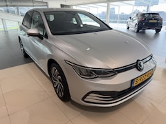 Volkswagen Golf - 1.0 TSI Life