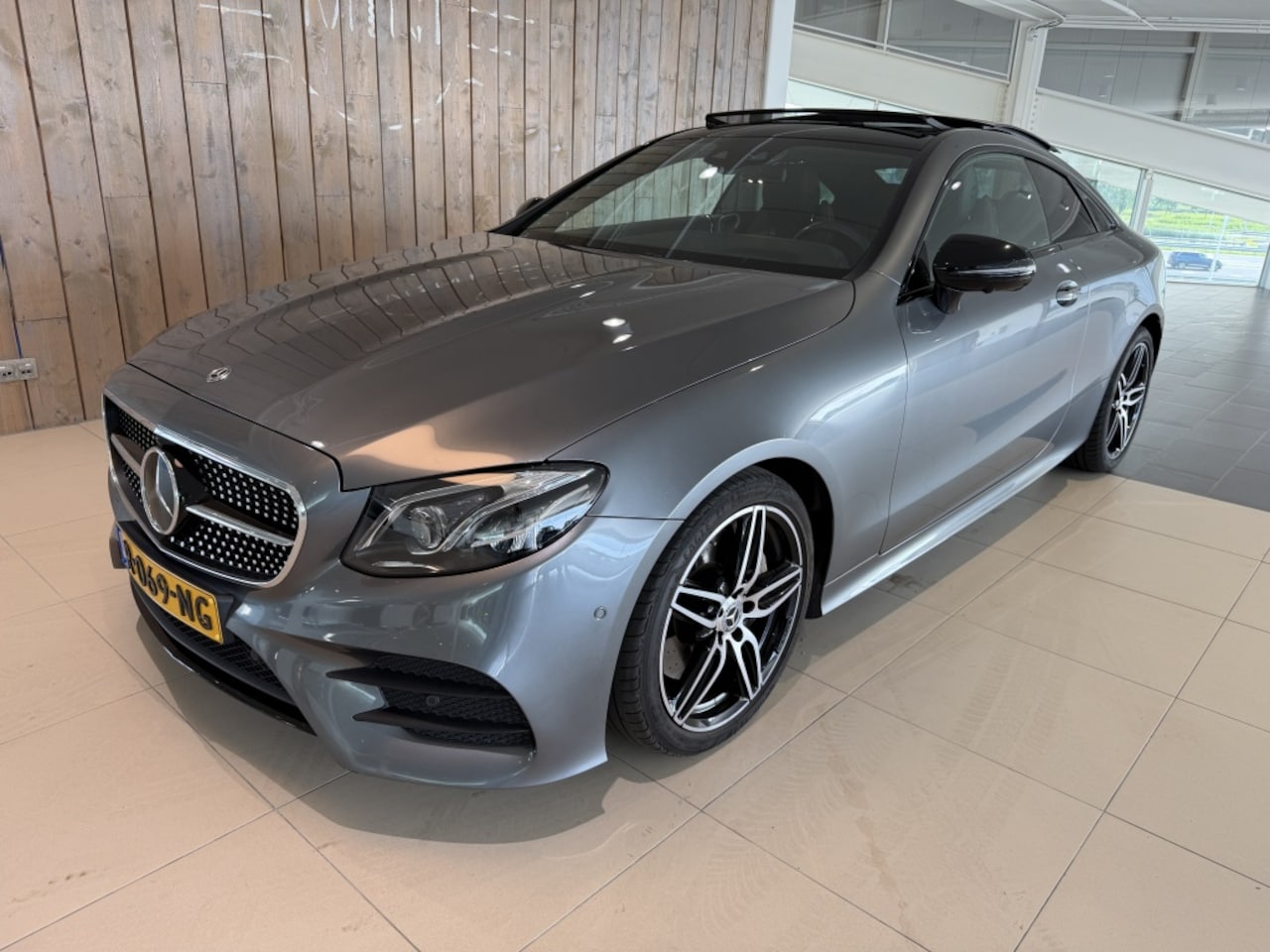 Mercedes-Benz E-klasse Coupé - 300 Premium Plus 300 Premium Plus - AutoWereld.nl