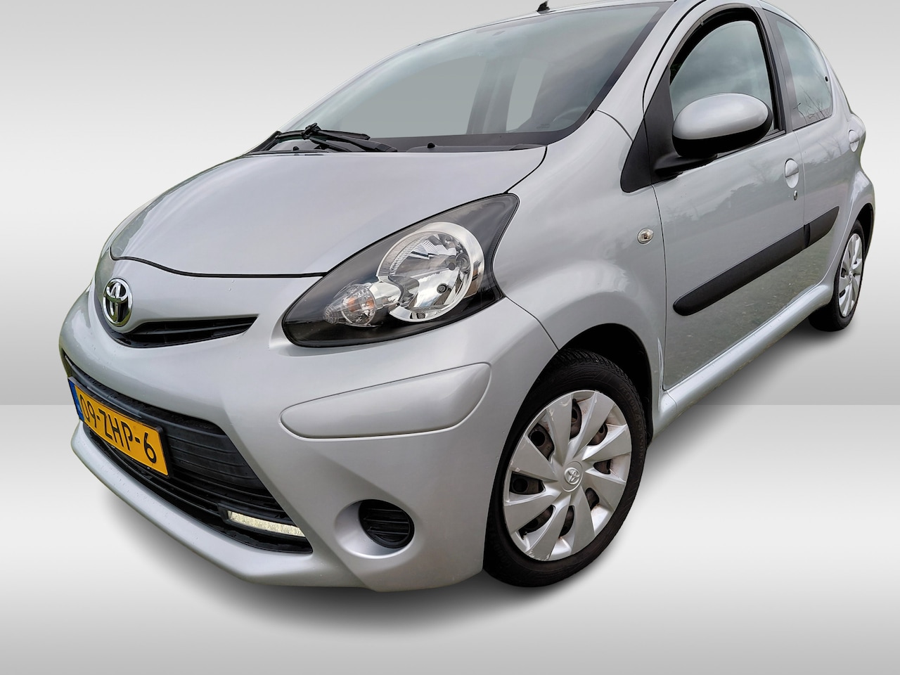 Toyota Aygo - 1.0 VVT-i Aspiration 1.0 VVT-i Aspiration - AutoWereld.nl